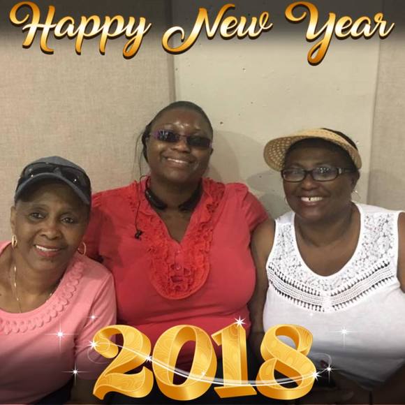 Meet your Posher, Renee - Picture 1 of 1